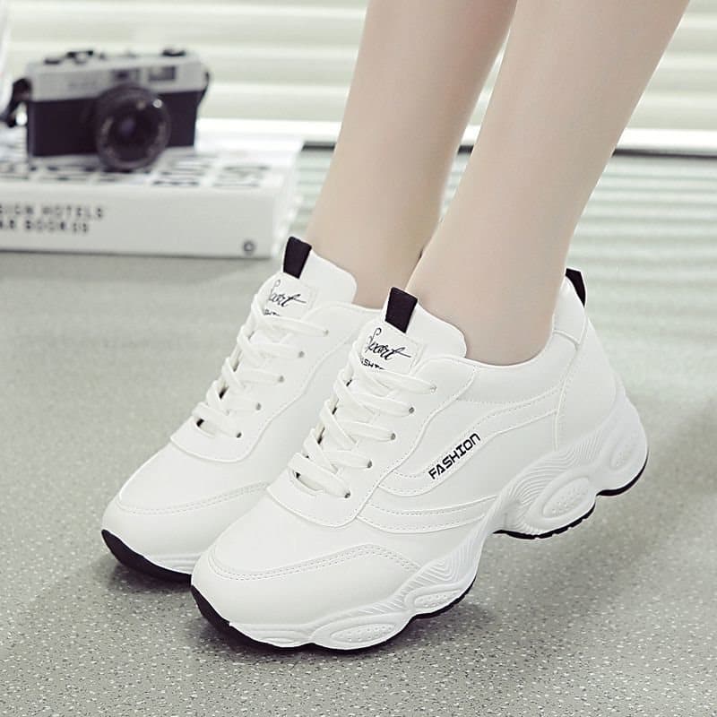 Brand Discontinued Size Sneakers Women 2025 Spring Autumn New Casual White Shoes Lightweight Non-slip Travel Shoes Trendy