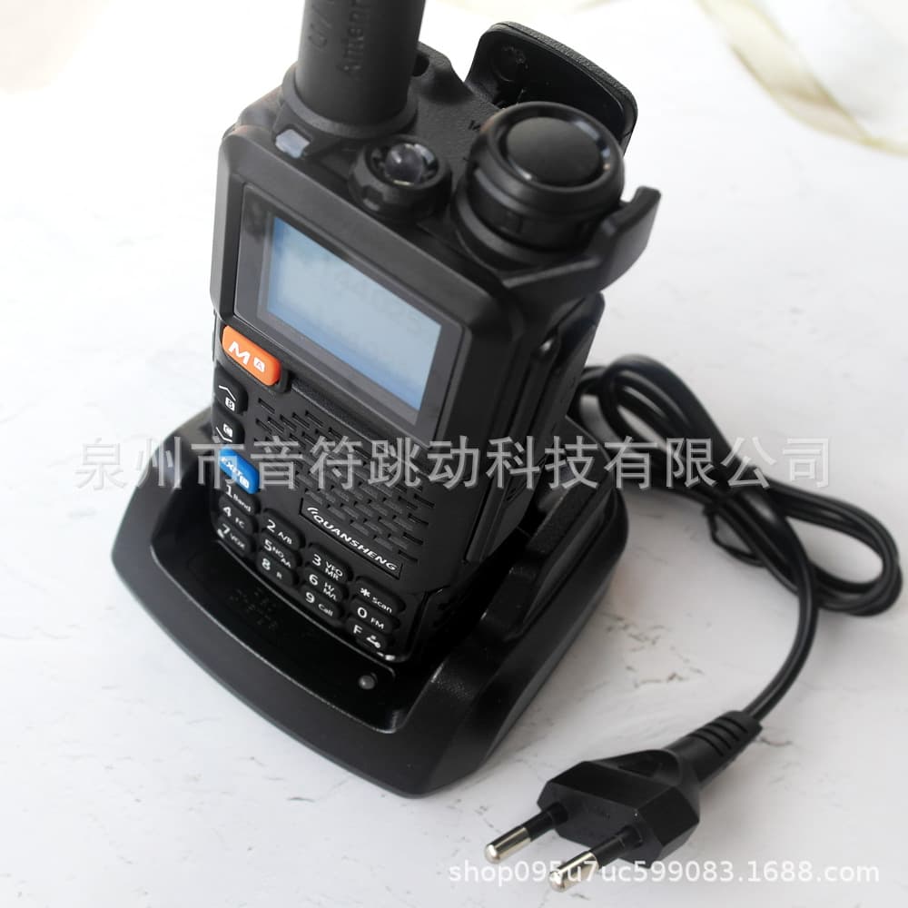 Quansheng UV-5RPLUS walkie-talkie outdoor civilian handheld high-power 10W English self-driving tour manufacturer wholesale