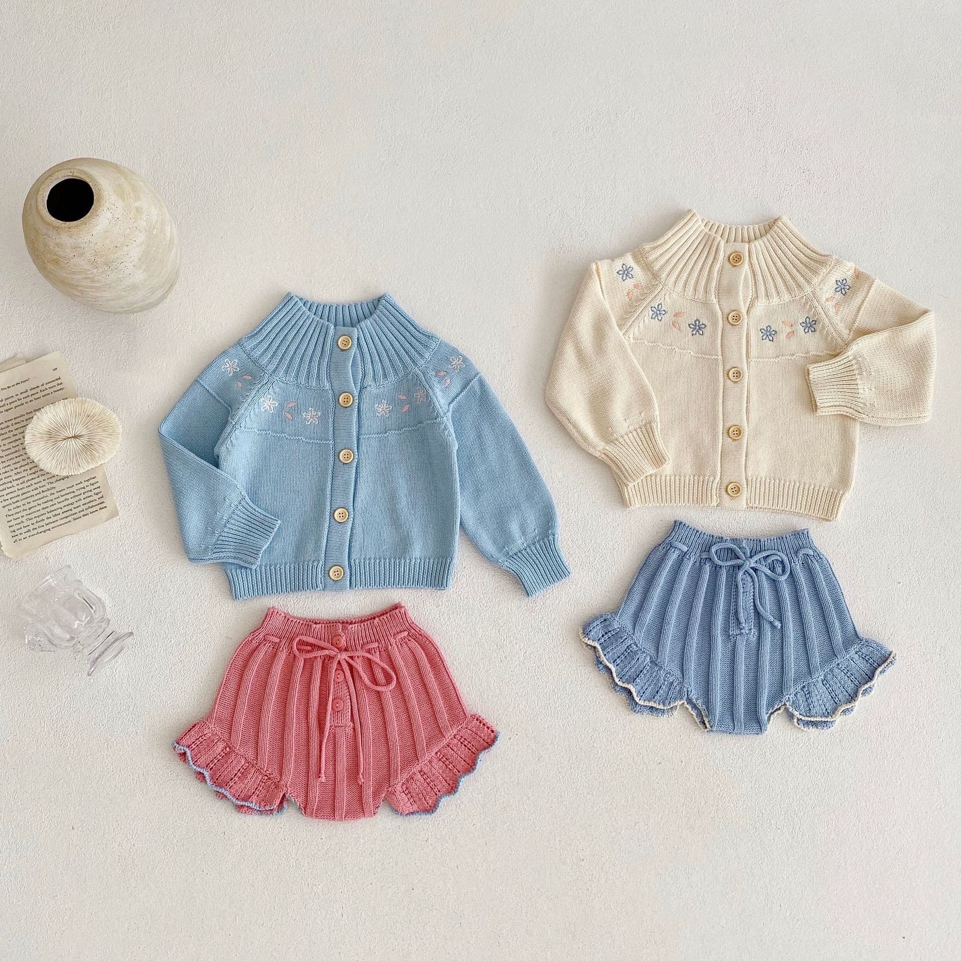 2026 Autumn Clothing for Infants and Toddlers, Baby Girls, Cotton Knitted Embroidered Jacket Top + Lace Pants Two-piece Set