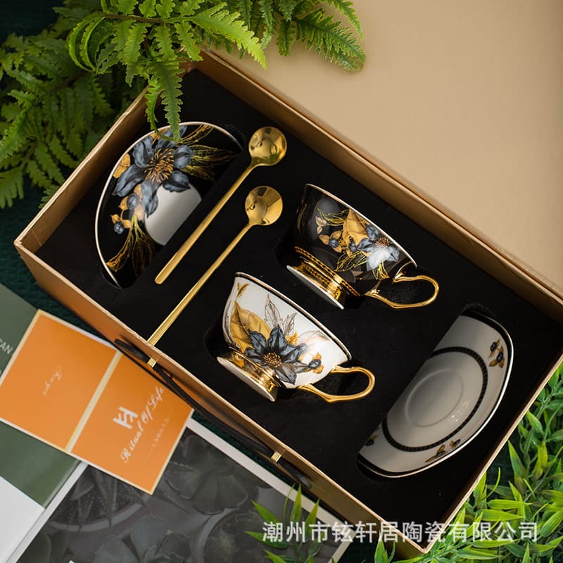 Retro light luxury bone china coffee cup and saucer, high-end gift box set, ceramic pairing cup, water cup, afternoon tea cup, souvenir
