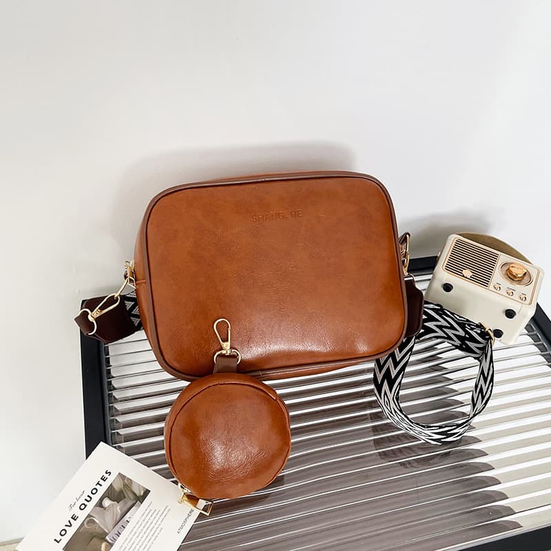 Cross-border New Ins Trendy Casual Shoulder Bag Vintage Crossbody Women's Bag Korean Style Western Style High-end Small Square Bag