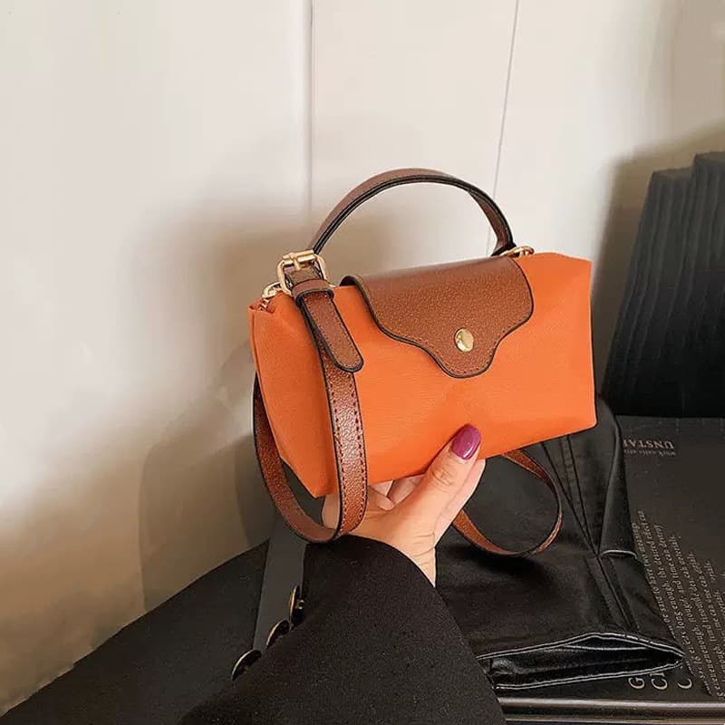 Fashionable Premium Texture Shoulder Crossbody Bag for Women Casual Versatile Dumpling Bag Retro Trendy Light Luxury Small Bag Purse for Women