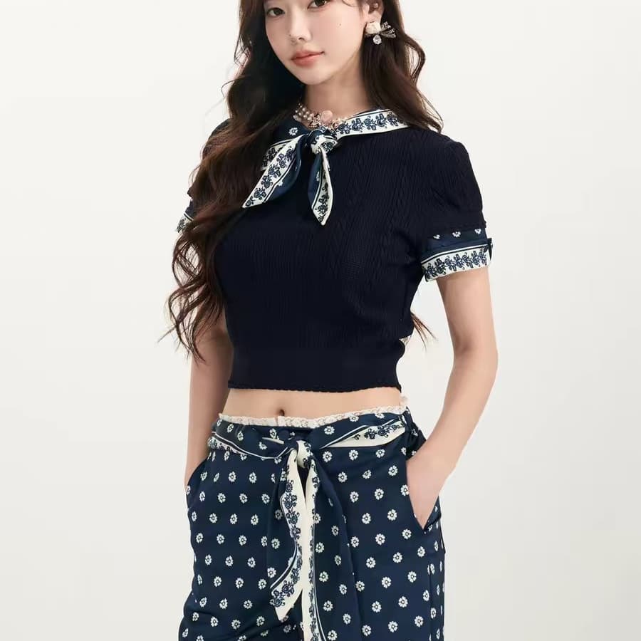 In Stock 2026 Spring New Fashion Korean Style Shawl Print Scarf Short Sleeve Knit Top for Women