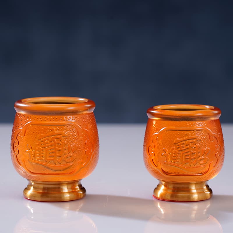 Manufacturer directly supplies glass for wine cups and water cups for household use, for Buddha to worship gods, for immortals, for landlord Guan Gong, tea cups and tribute cups