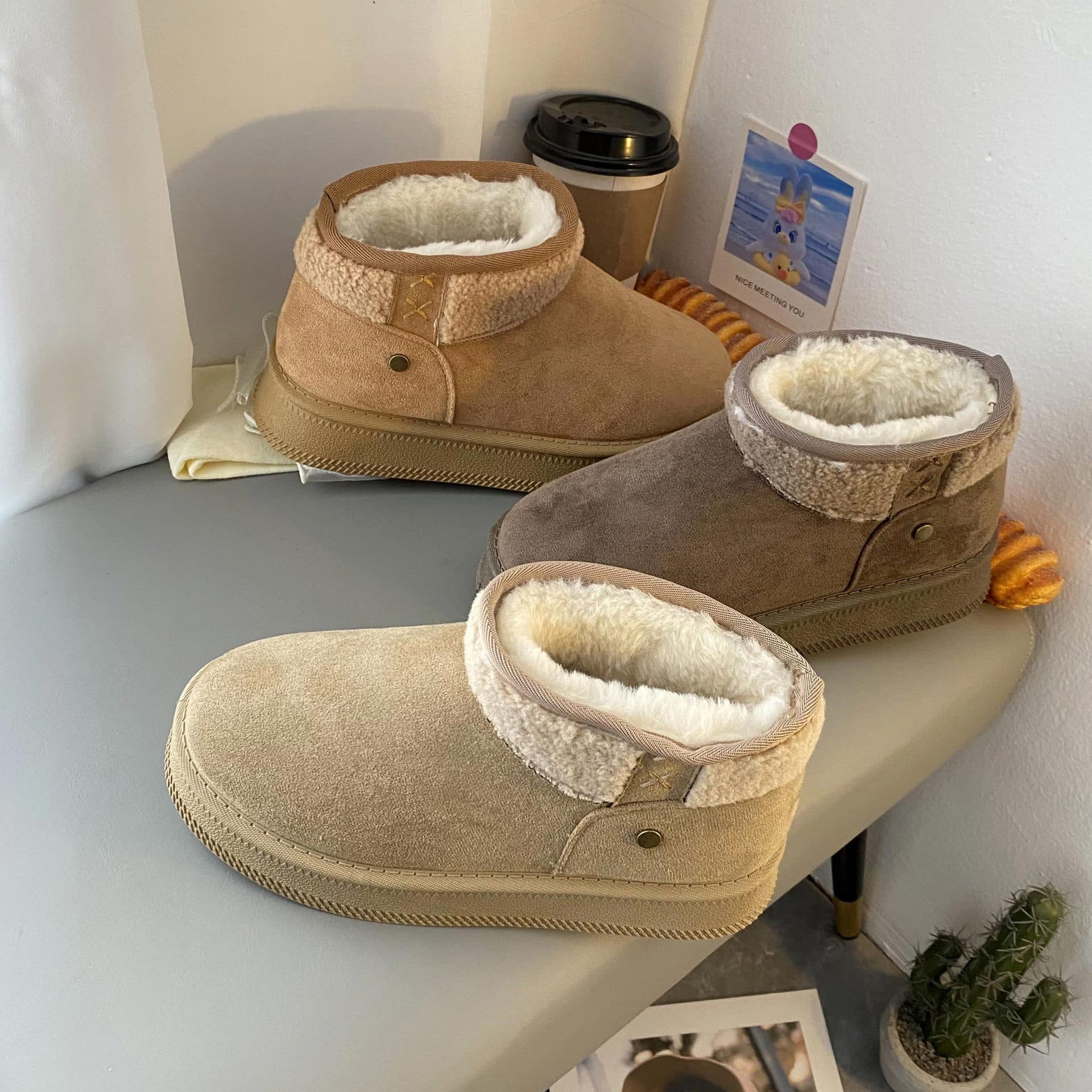 Northeast Thick Sole Snow Boots Women 2024 Winter Short Snow Boots Fleece Lined Warm Outdoor Cotton Shoes Women N1902