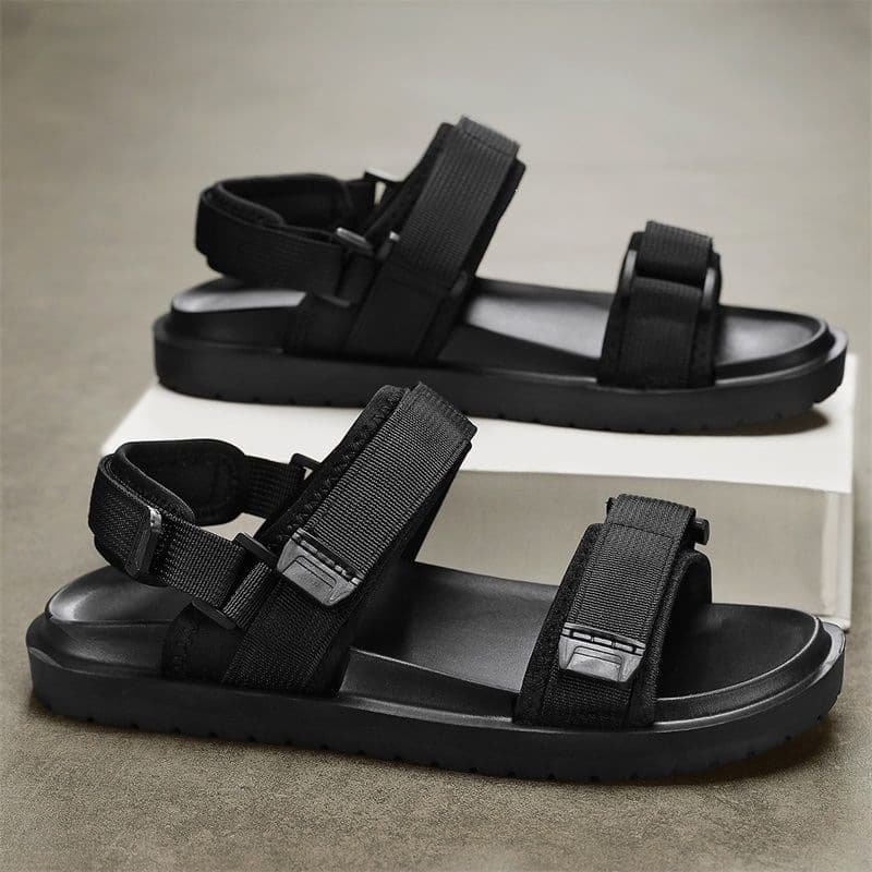 Daily Commute Outdoor Men's Sandals 2025 Summer Trendy Simple Beach Sandals Casual Comfort
