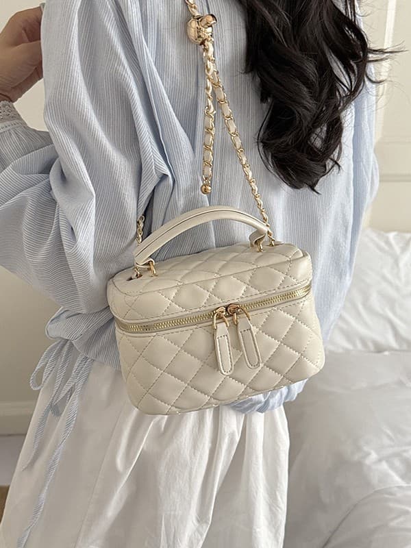Cross-border Premium Diamond Quilted Chain Handle Box Bag Women's Handbag 2026 New Trendy Fashion Single Shoulder Crossbody Bag