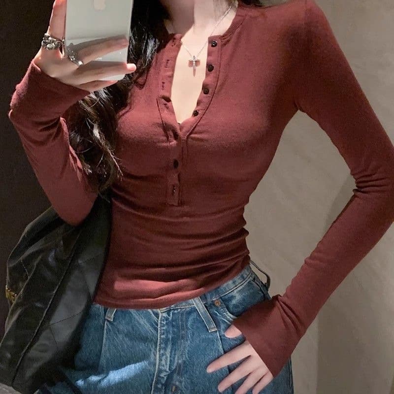 [DeRong] V-neck long-sleeved inner layered shirt for women slim half-buttoned right shoulder T-shirt top burgundy
