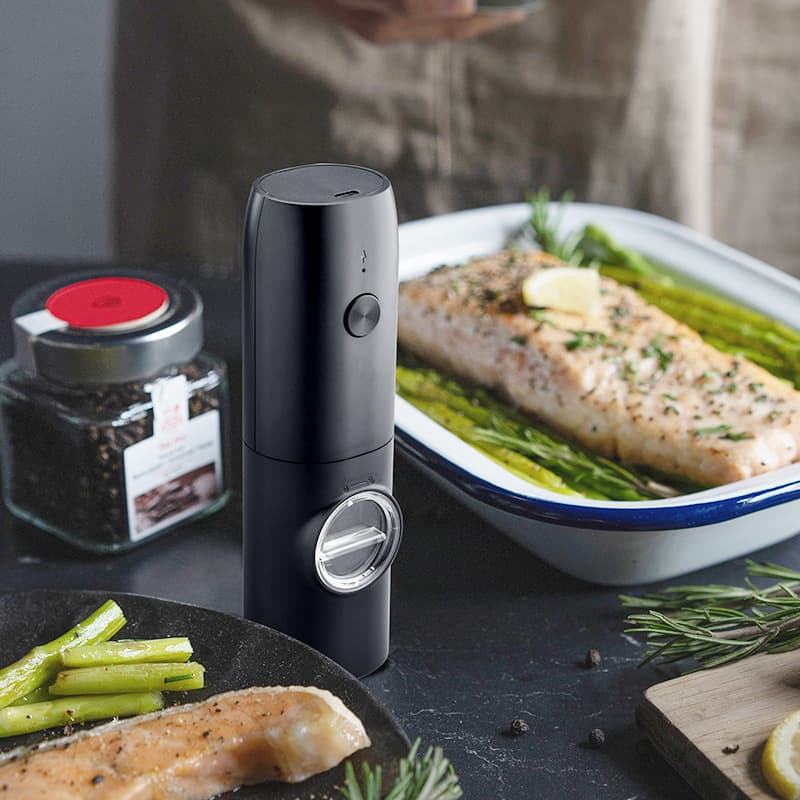 Electric Pepper Grinder, Household Pepper Mill, Fresh Grind Sea Salt Black Pepper Grinder Bottle, Pepper Grinding Tool