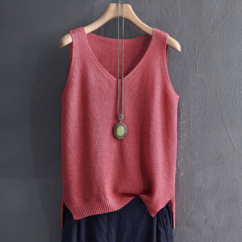 Loose plus-size camisole for women, summer knitted cool silk, suitable for wearing alone or as an inner layer to conceal the tummy.