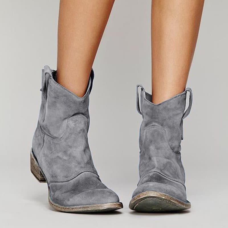 Spring Festival Non-Stop Sales, New Foreign Trade Models, 2024 Autumn and Winter In-Stock Comfortable Low-Heel Women's Boots in Large Sizes 40-48
