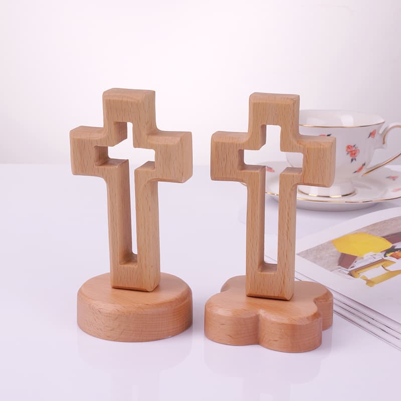 Factory direct sales of wooden crosses, church decorations, wooden crafts, processing and lettering