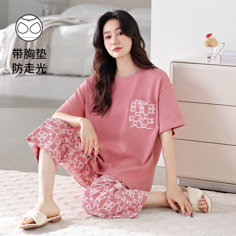 Women's Summer Cotton Short-Sleeve Sleepwear with Built-in Bra, 3/4 Pants, Casual Fashionable Homewear, 2026 New Arrival