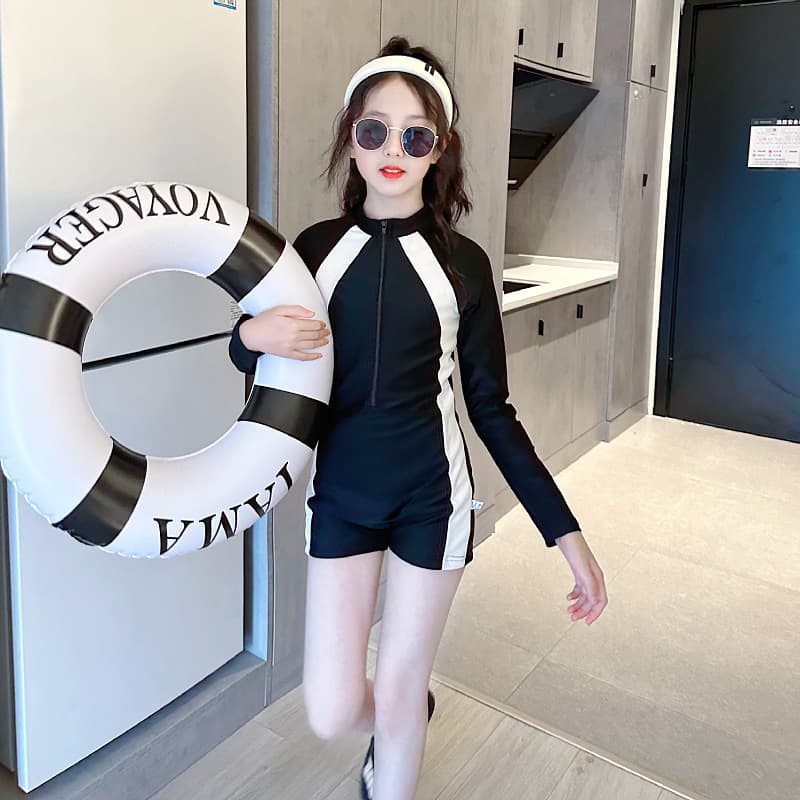 2024 New Style Girls' Swimsuit, Stylish One-Piece Quick-Drying Swimsuit for Big Kids, High-Quality Sunscreen Summer Swimwear
