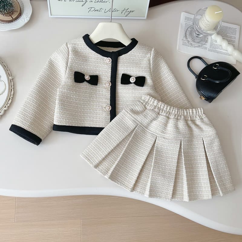 Baby girl's small fragrance suit long-sleeved 2026 spring new baby girl celebrity coat skirt two-piece trendy set