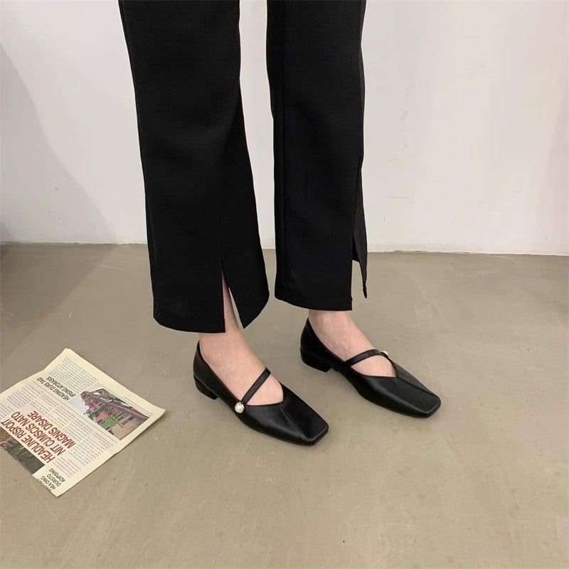 Flat 2024 Square-Toe Single Shoes Versatile New Retro Mary Jane Style Women's Leather Shoes Evening Shoes Trendy