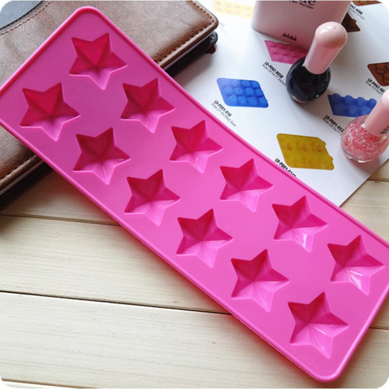 Wholesale In-Stock 12-Piece Five-Pointed Star Animal Heart Silicone Mold, Multi-Shaped Jelly Chocolate Mold, Soap Mold, Ice Mold
