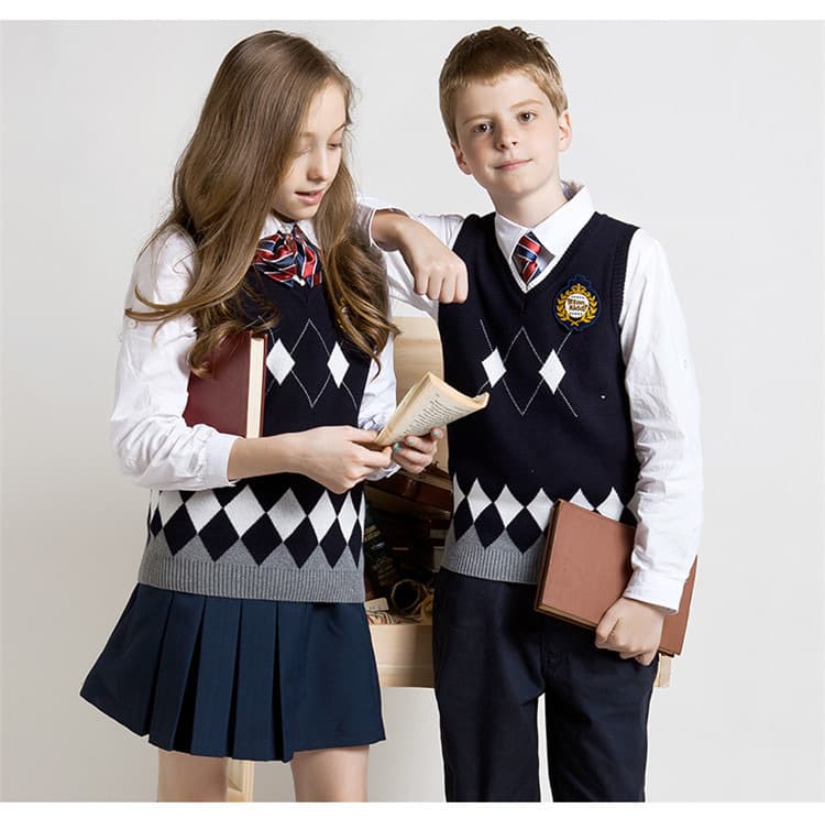 V-Neck Knitted Vest for Primary and Secondary Students, Academic Style School Uniform Sweater, Diamond Pattern Vest for Boys and Girls, Pure Cotton