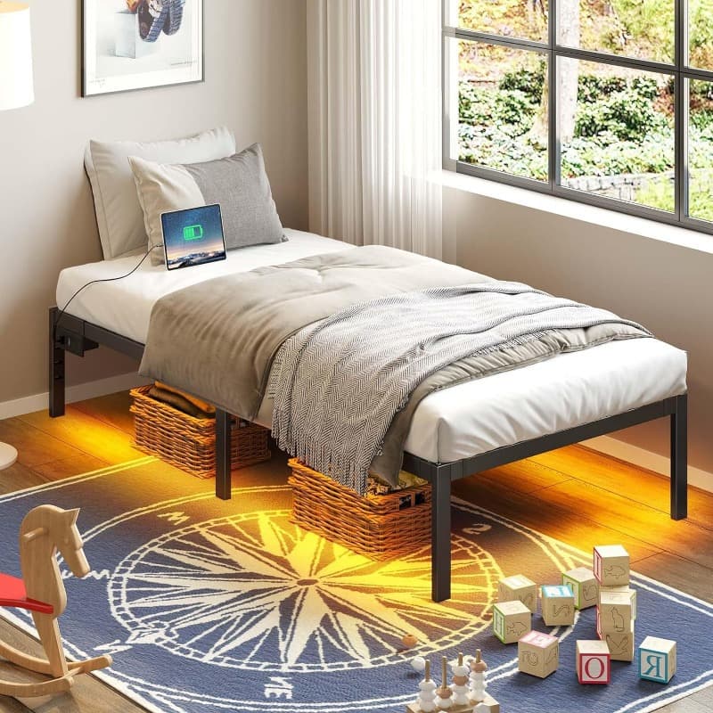 2026 New Cross-Border Dropshipping Metal Bed Frame with USB Charger and Adjustable LED Light