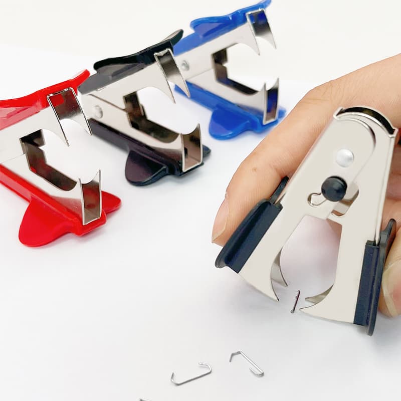 Labor-saving small staple remover staple remover mini with lock financial heavy-duty staple remover wholesale needle removal artifact