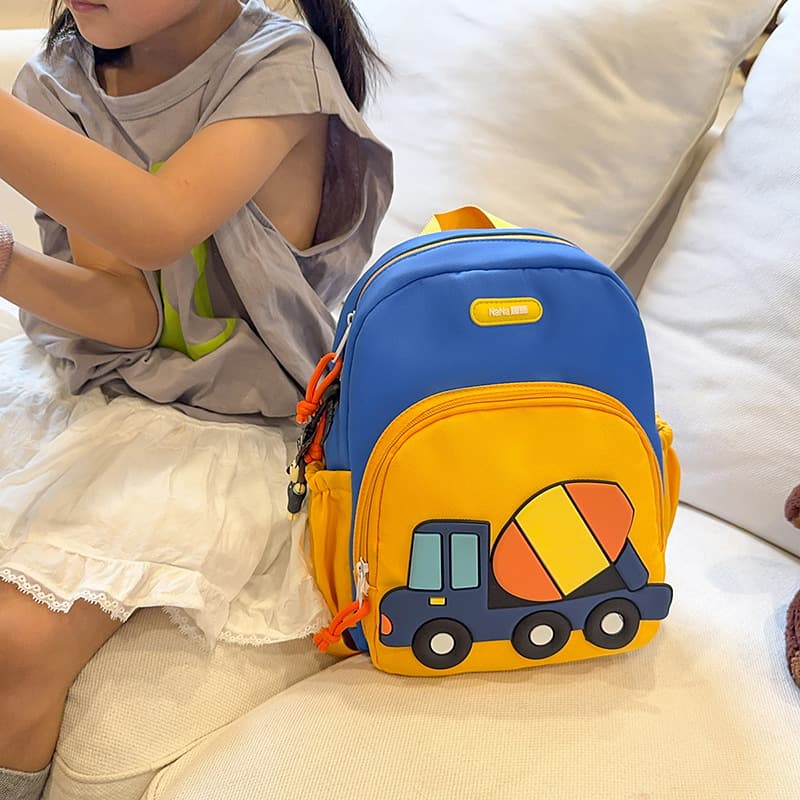 Kindergarten Cute Cartoon Tank Truck Backpack New Ultra-Light Children's Backpack Baby School Stylish Small Backpack