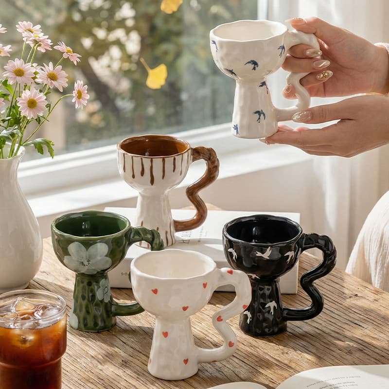 Creative Hand-Painted Ceramic Mug Coffee Cup Gift Set with Irregular Shape, Gift Box Packaging