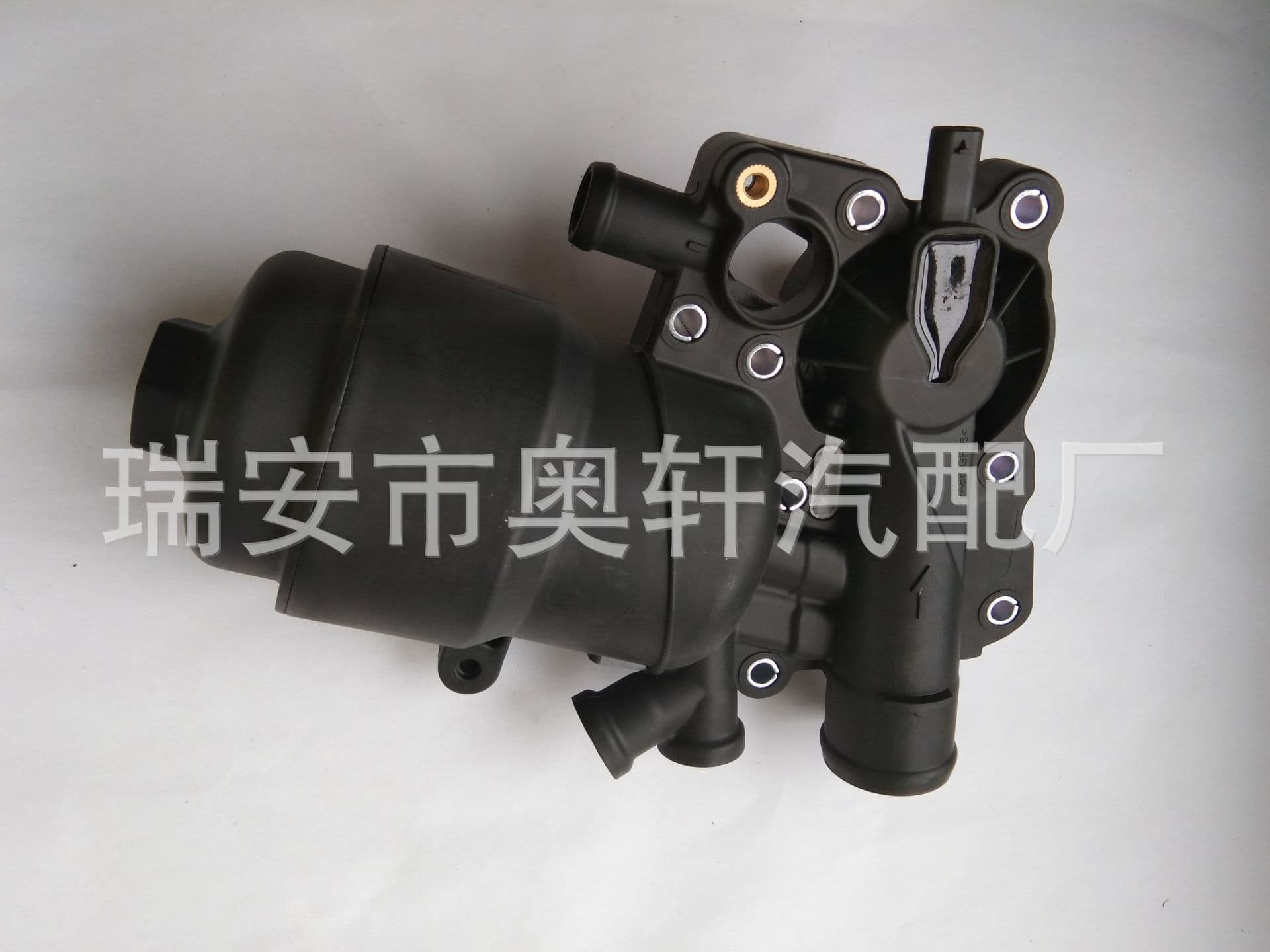 059115389P/059115389K/059115389H Car Oil Filter Housing with Thermostat