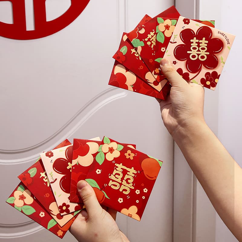 Wedding gate-crashing game-specific small creative personalized high-quality mini door-blocking red envelope bags.