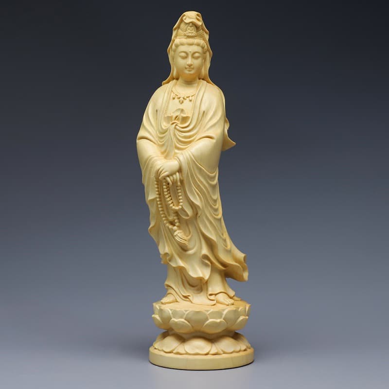 Boxwood Carved Guanyin Bodhisattva Statue for Home Office Decoration, Prayer Beads Guanyin Ornament Craft