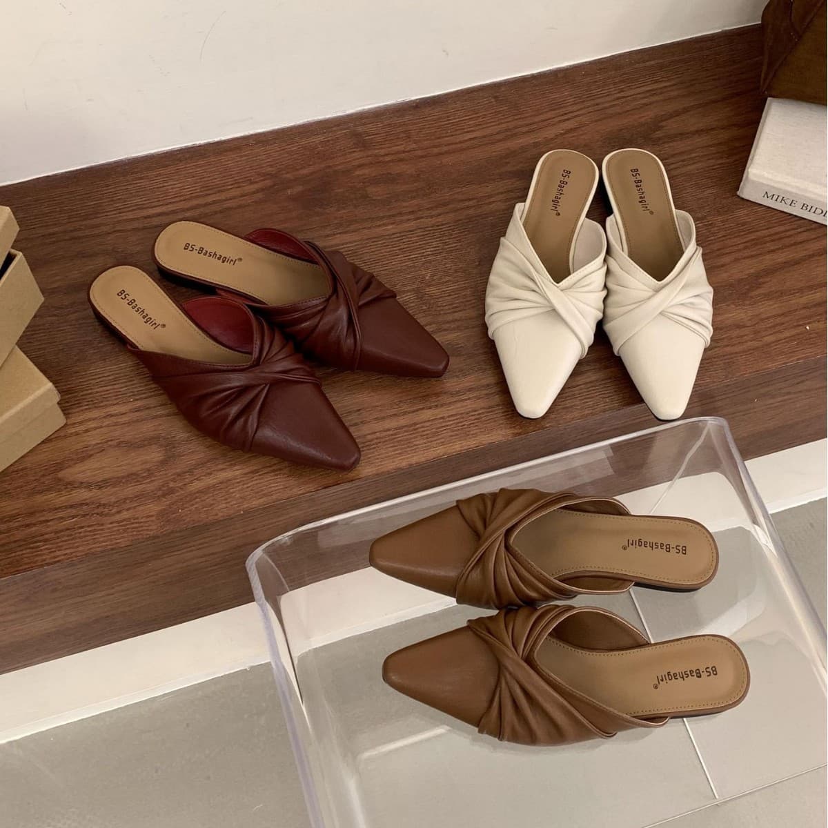 [Tax Not Included] H868-2 Women's Half Slippers for Outdoor Wear, 2025 New Model, Flat Sole French Pointed Toe