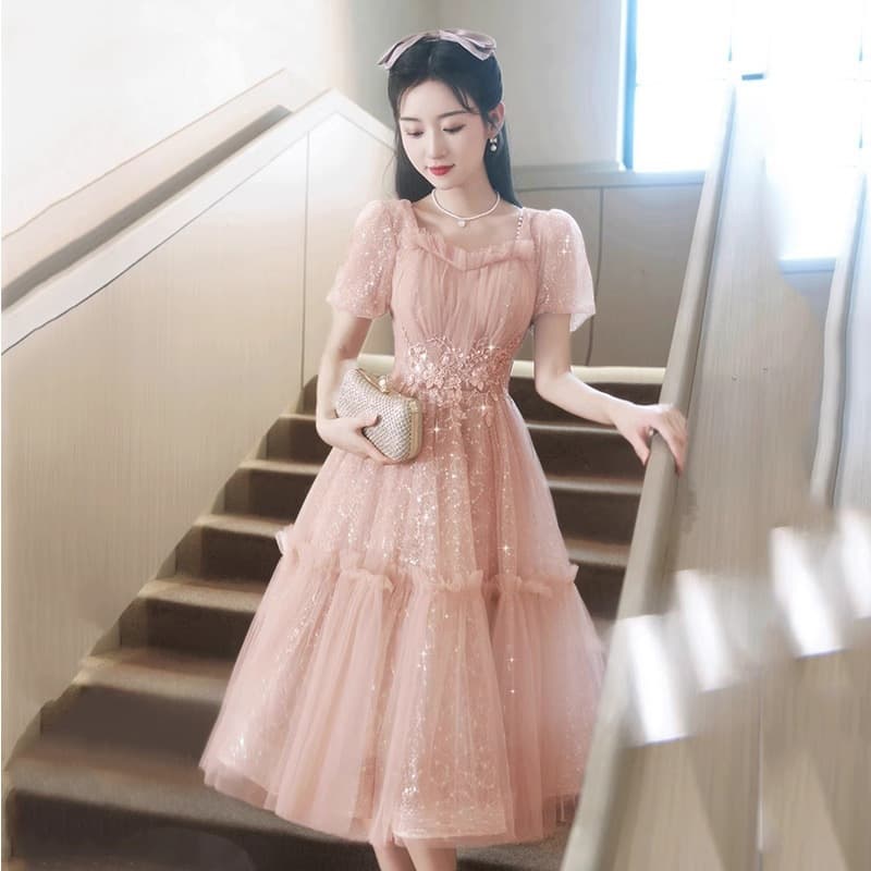 Small Dress 2026 New Summer High-End Engagement Birthday Party Art Exam Banquet Evening Dress