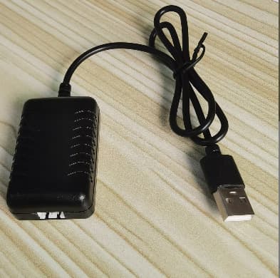 7.4V XH-3P charger lithium battery USB charging red light off full protection 2A balanced charging