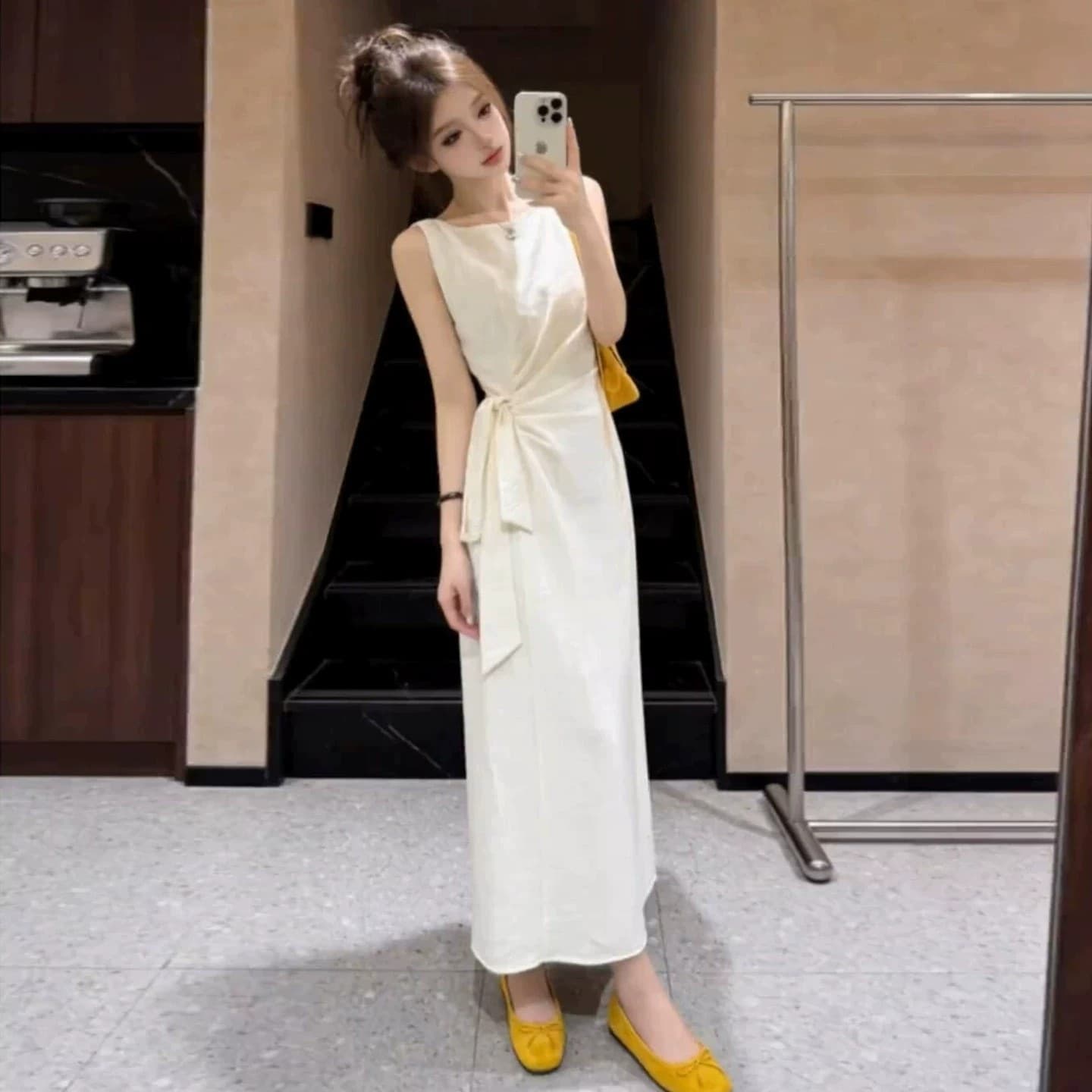 French style white strappy pleated vest dress, light luxury and high-end women's summer waist straight long skirt
