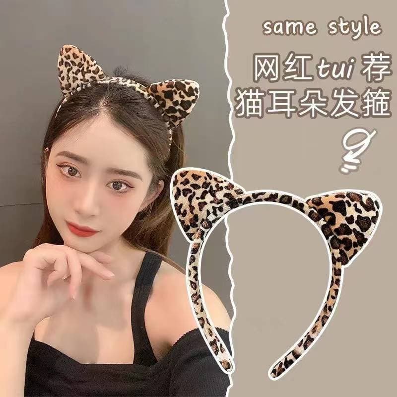 Cat Ears Hairband Velvet Plush Autumn Winter Face Wash Headband Cute Girl Hair Clip Headwear Leopard Print Special Use Clothing