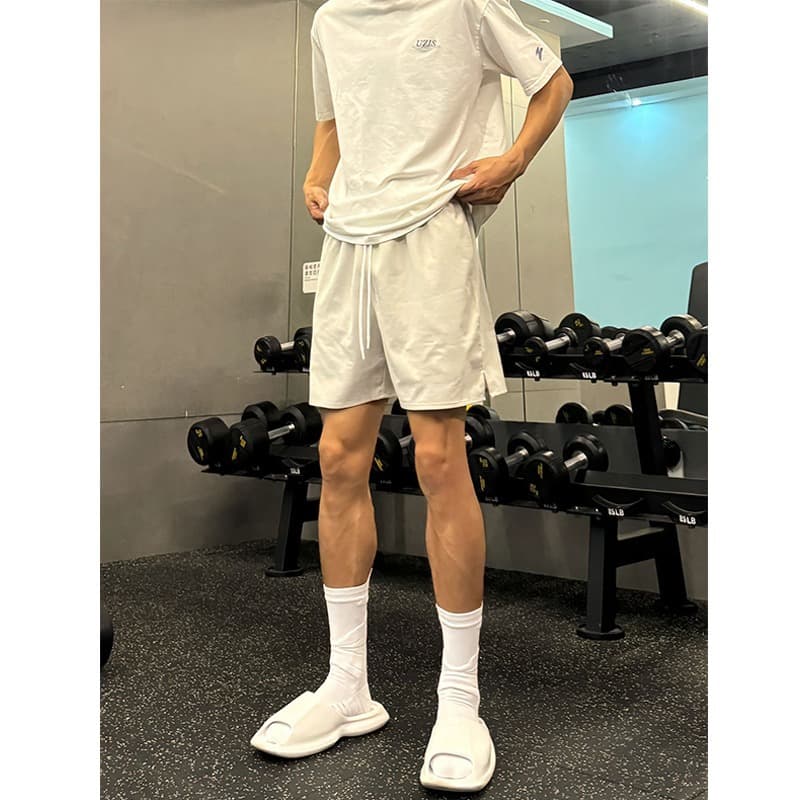 American-style men's fitness shorts, 2025 summer new style, Korean trendy casual and relaxed style, quick-drying casual shorts.