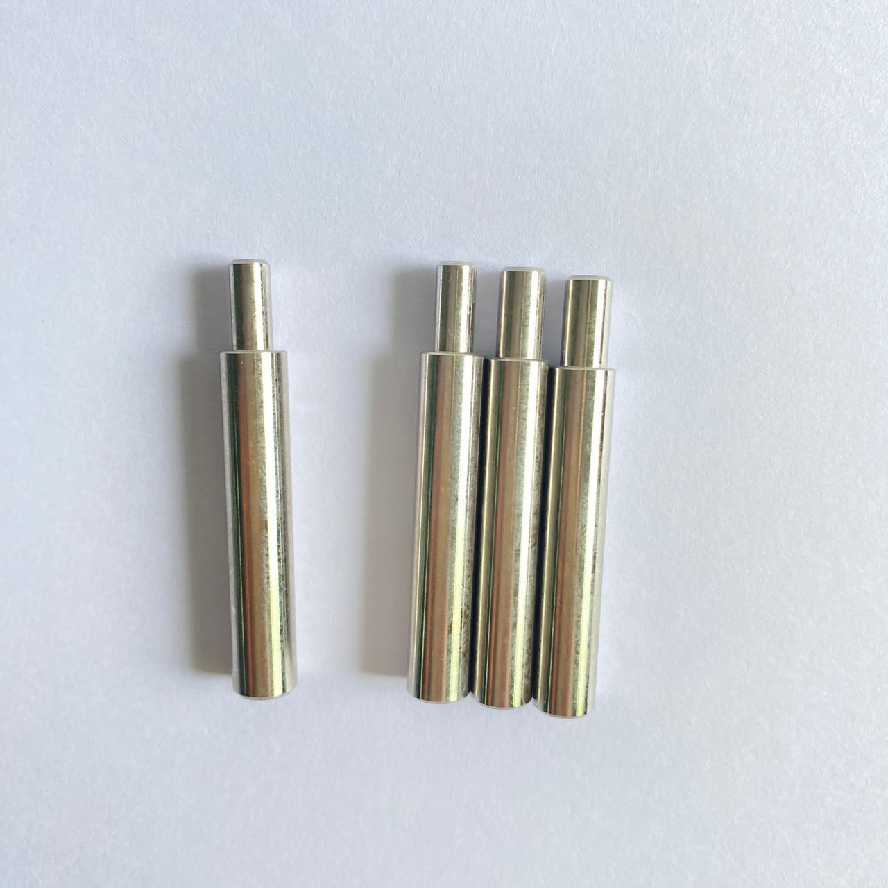 CNC lathe machining of non-standard stainless steel shafts for medical device parts; custom manufacturing of stainless steel shafts based on drawings or samples.