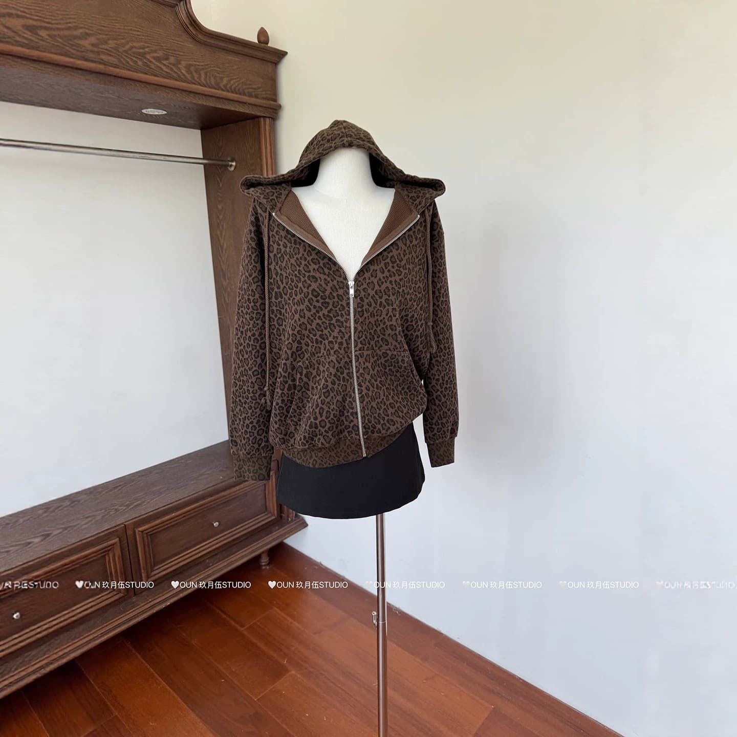 2025 New Cross-border European and American Style Autumn/Winter Leopard Print Loose Cardigan Trendy Gothic Zip-up Hoodie