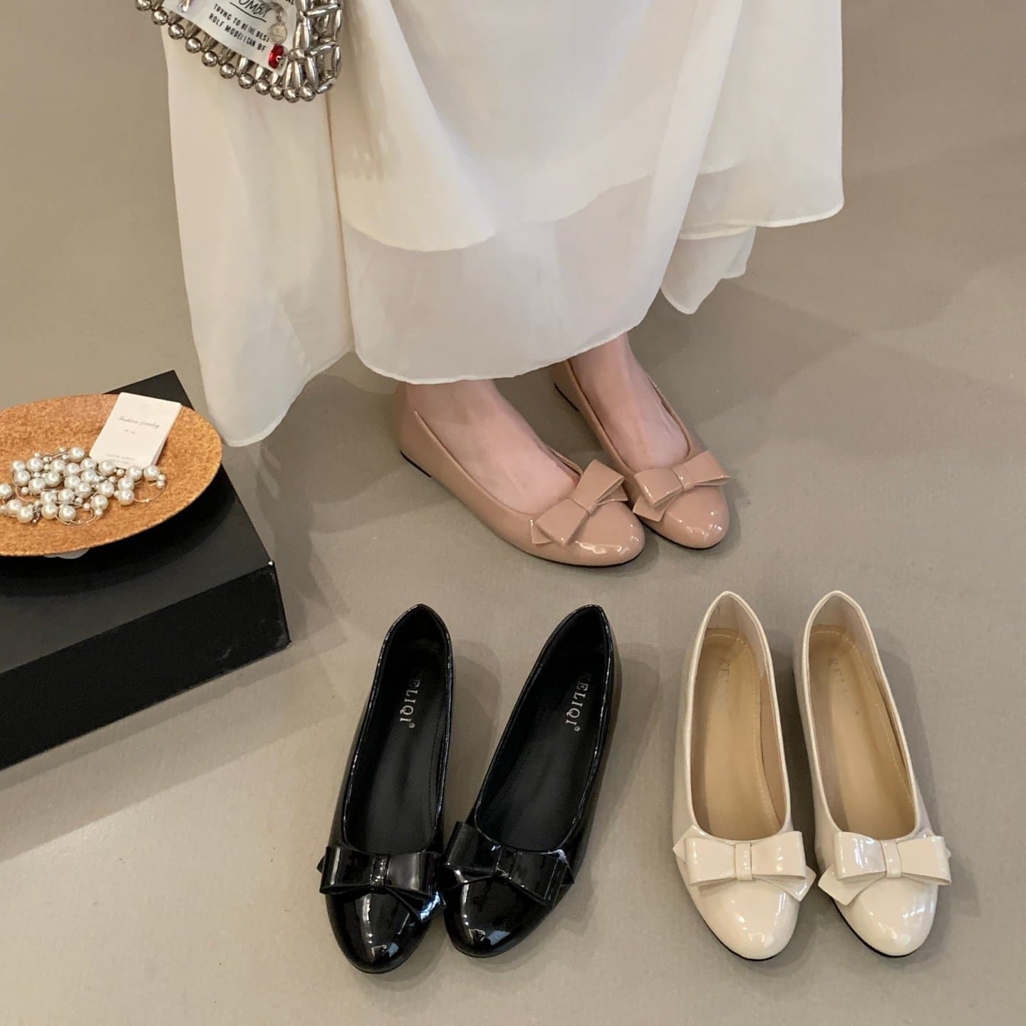 Sweet Style Bow Patent Leather Shallow Mouth Flats, Hidden Heel Ballet Flats, Elegant Fairy Shoes