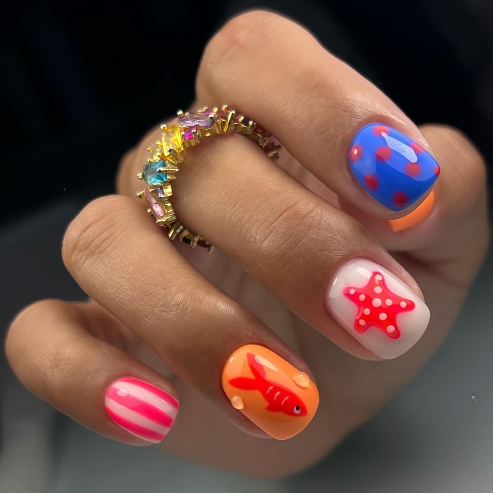 Dopamine Ocean Fish Starfish Short Square Wearable Nails Red Blue Polka Dot Stripe False Nails Embossed Epoxy Wearable Nails