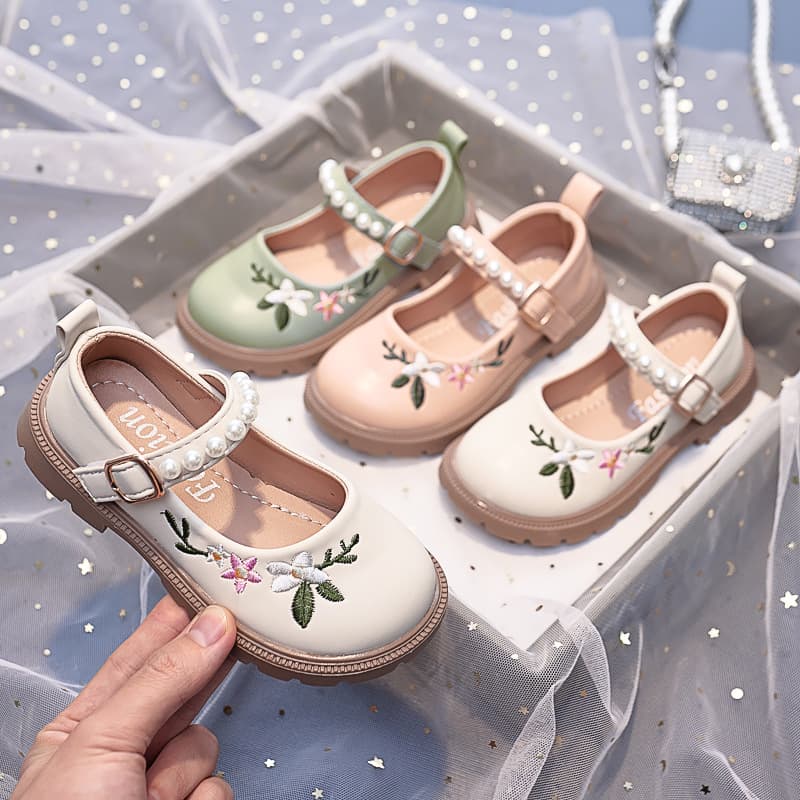 2025 Autumn Girls' Princess Little Leather Shoes, Floral Chinese-style Dance Shoes with Embroidery for Medium to Large Girls
