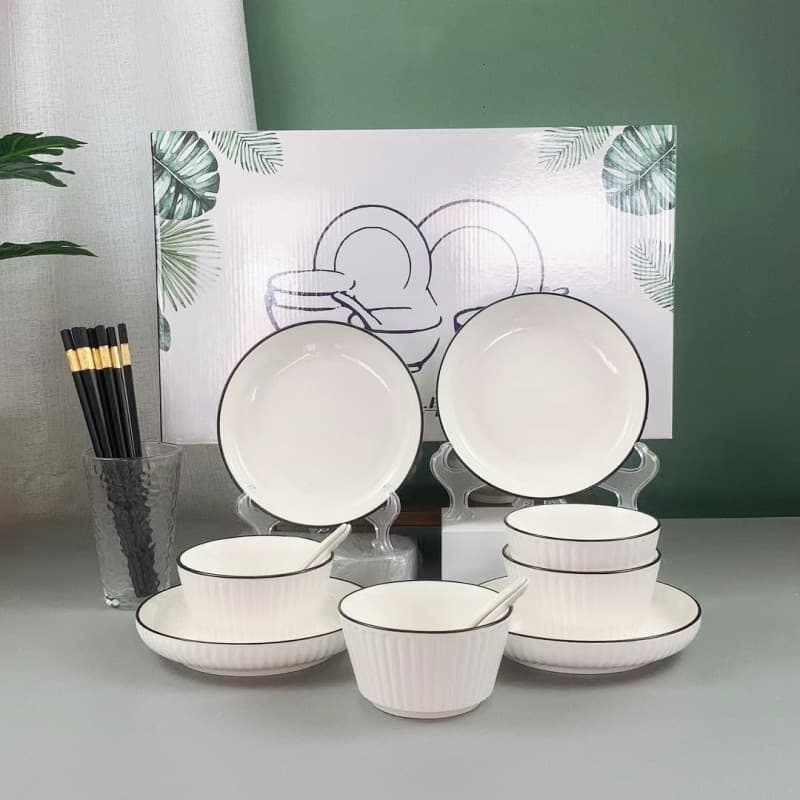 Black Rim Vertical Stripe Luxury Household Ceramic Tableware Set Bowl Plate Dish Noodle Bowl Combo Gift for Opening Events Boxed with Logo