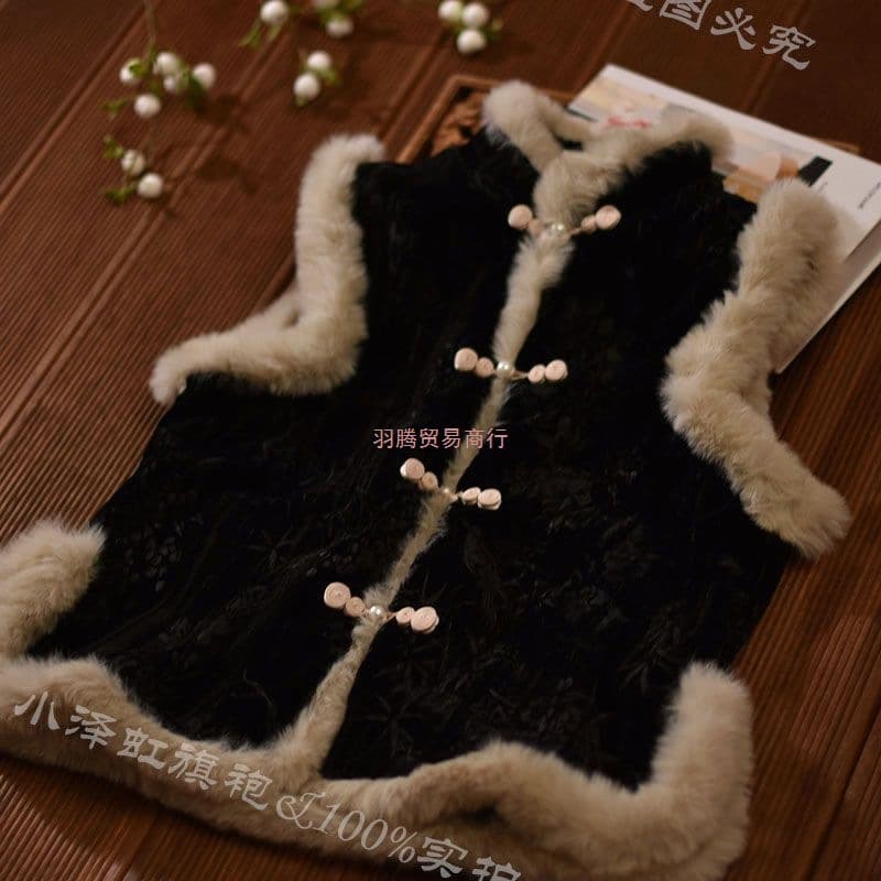 New Chinese Style Vest, Tang Suit Retro Black Fleece-Lined Sleeveless Light Luxury Jacket, Winter Cardigan for Women