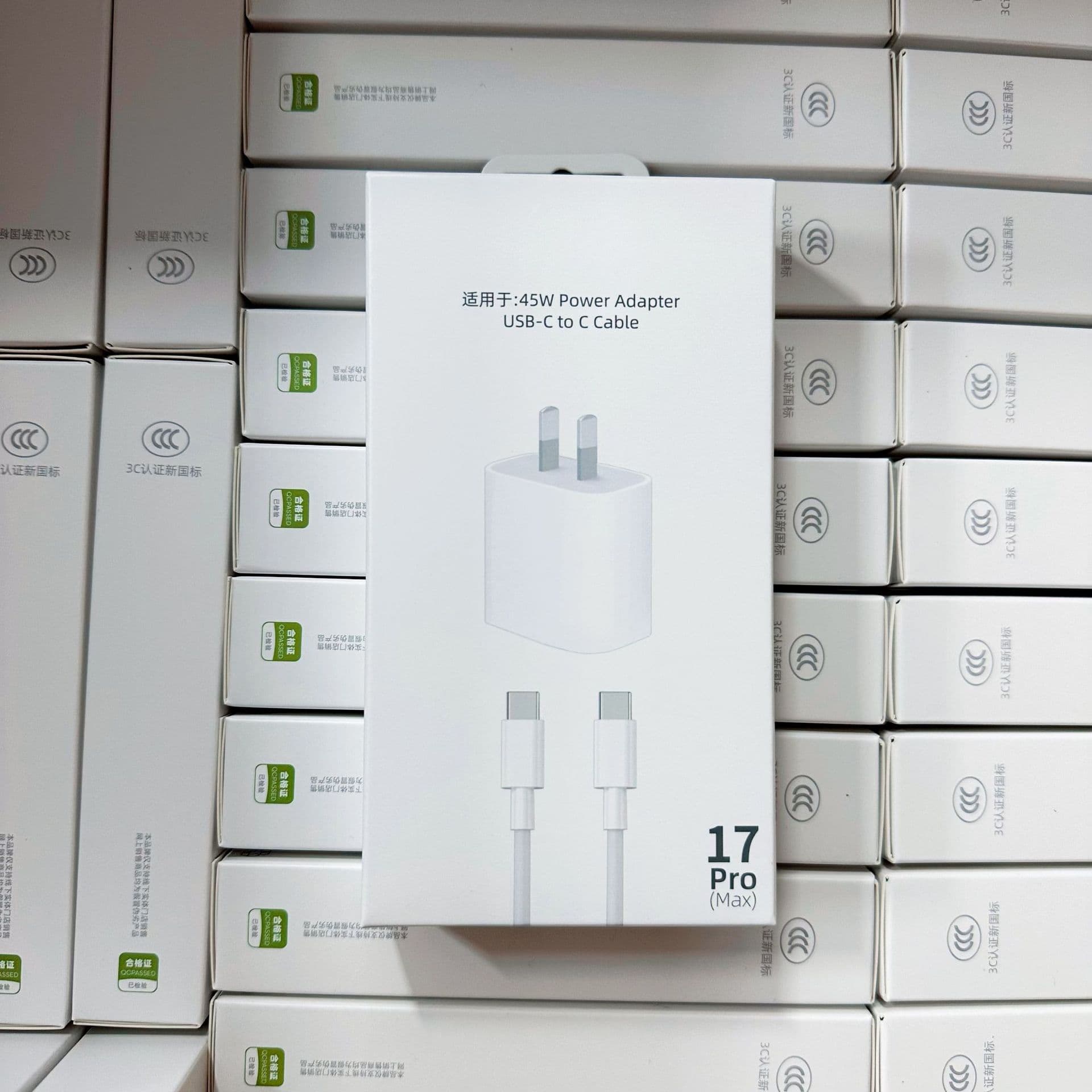 45W Charger Set with C-C Fast Charging Cable and Fast Charger Head, Compatible with iPhone 15-17 Series Charging Head and Data Cable