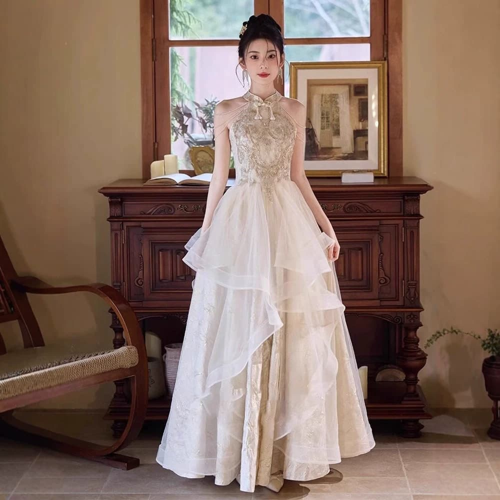 Champagne Halter Evening Gown 2026 New Style 18th Birthday Adult Ceremony Dress Hostess Dress High-end Light Luxury Niche