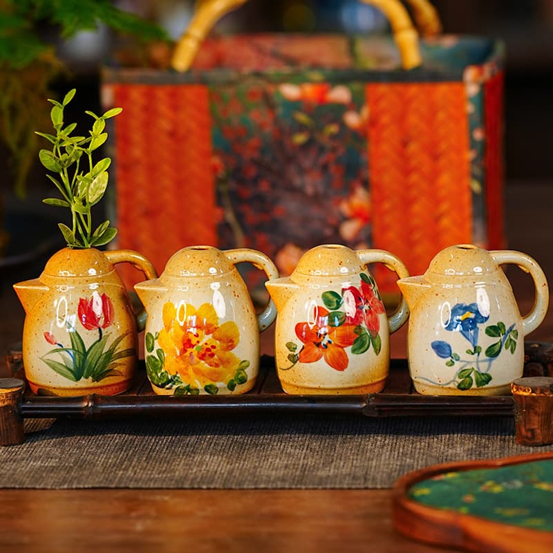 Creative Kettle Vase Ornament Ceramic Hydroponic Small Flower Vase Hand-painted Jingdezhen Ceramic Wholesale Stall Merchandise