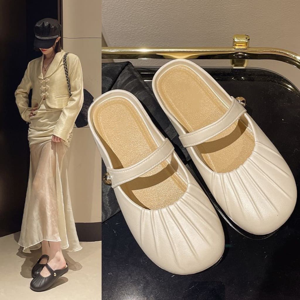 2026 Baotou Slippers Women's Roman Pleated Shoes Temperament Lazy Soft Soled Beach Shoes Baotou Slippers Comfortable and Versatile