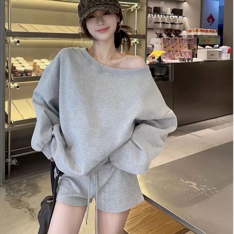 American Casual Solid Color Off-Shoulder Long-Sleeve Sweatshirt for Women, Autumn/Winter New Style, Sweet and Spicy Off-Shoulder Top for Petite Figures, Factory Wholesale