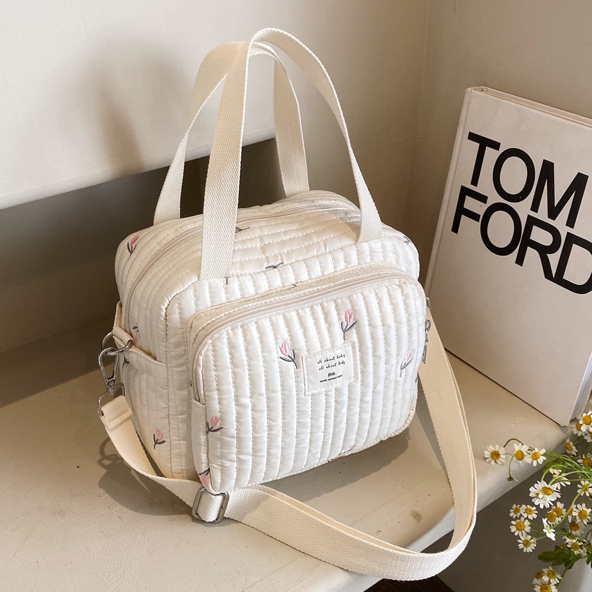 Korean-Style Large-Capacity Diaper Bag Cartoon Cute Bear Women's Shoulder Handbag Portable Travel Crossbody Bag
