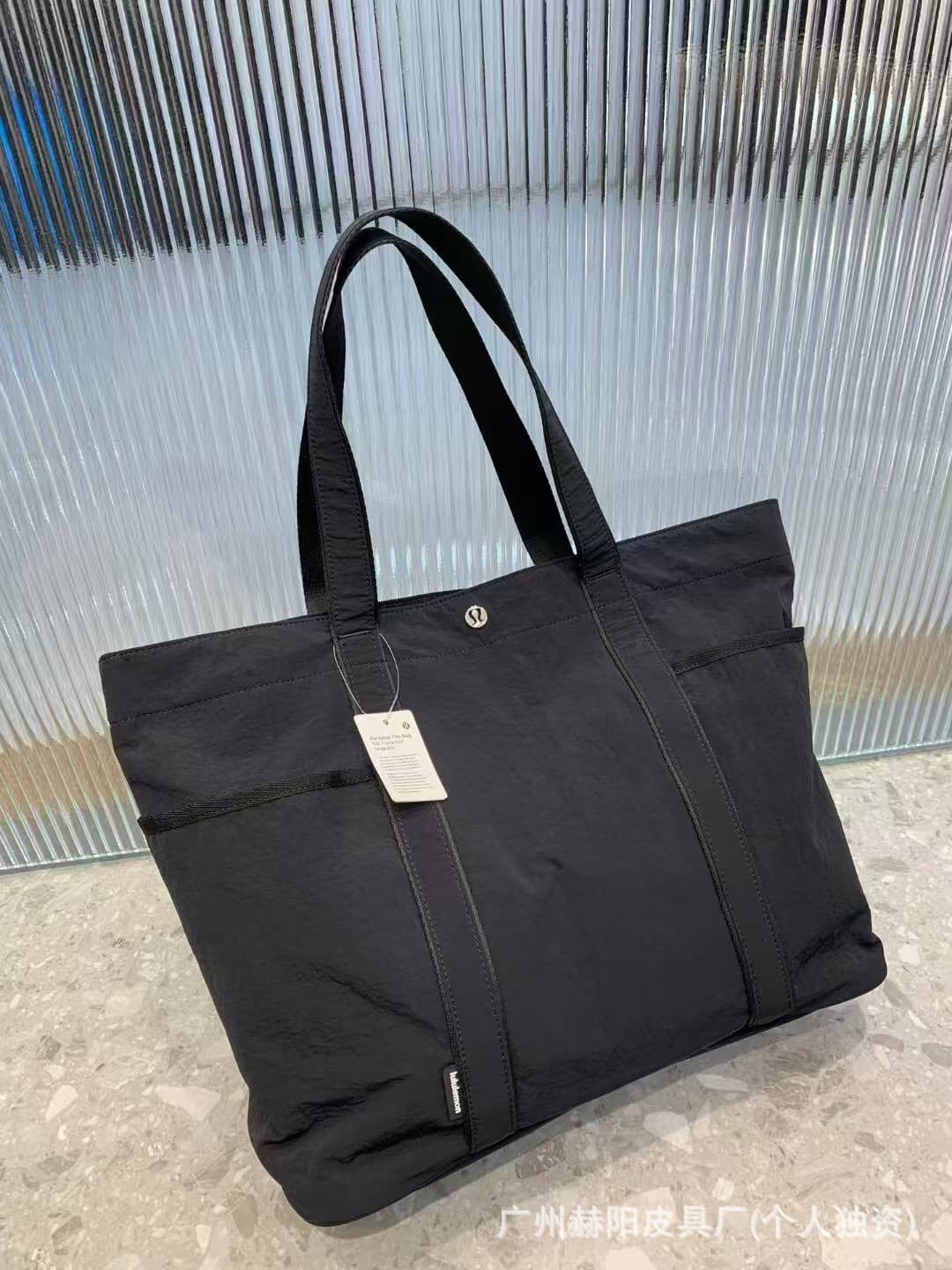 LUJIA 20L Large Capacity Women's Bag New Multi-Pocket Waterproof Canvas Yoga Tote Handbag Shoulder Bag