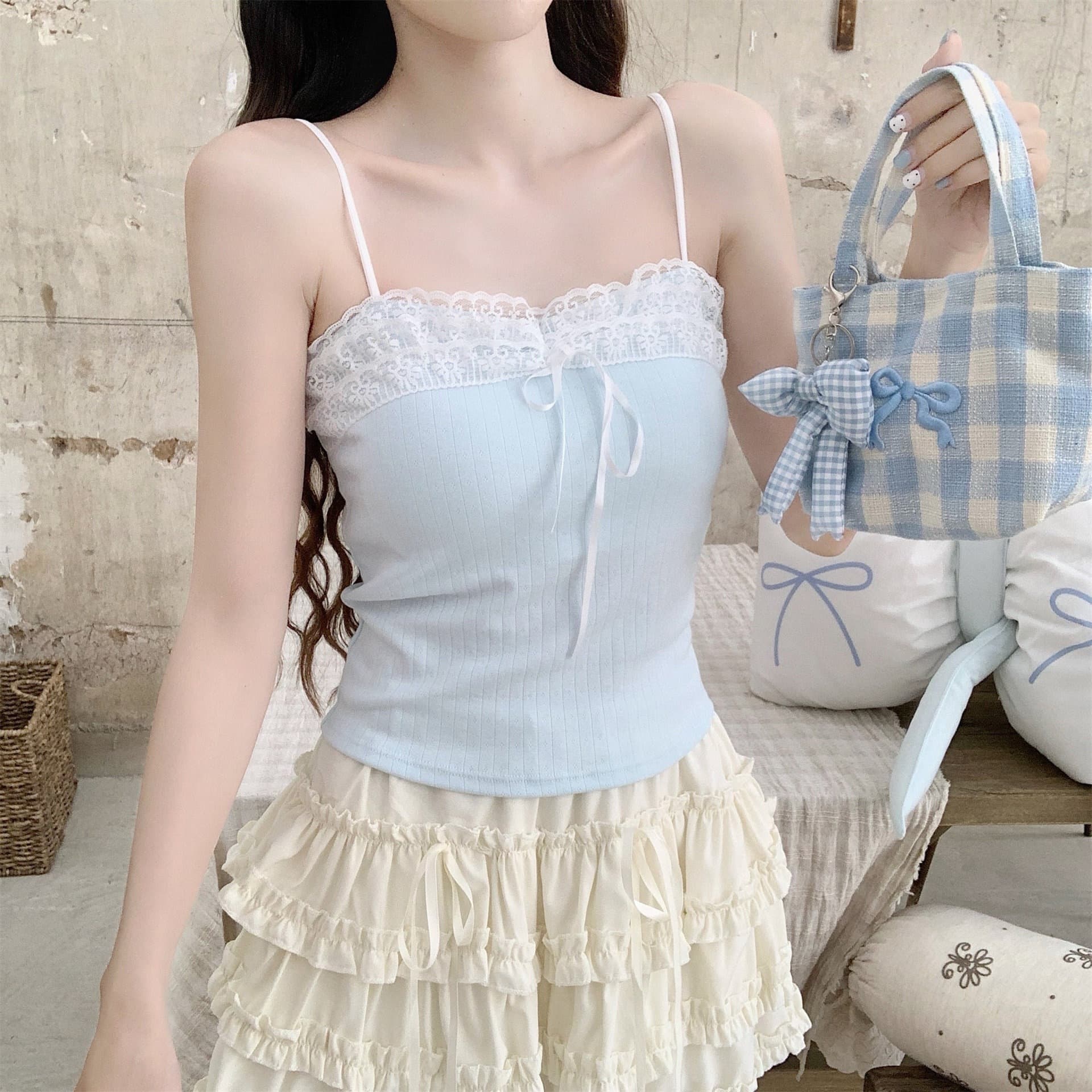 ZM711W50217 - Sexy Lace Bralette with Removable Pads, Adjustable Straps, Short Crop Top for Women, Spring/Summer Outerwear or Layering Top